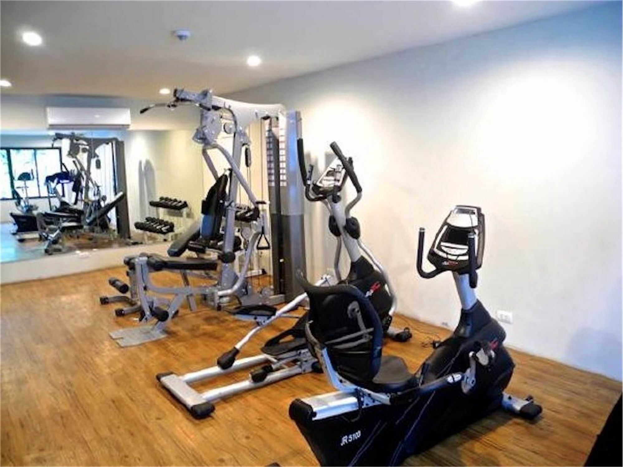 Bliss Patong 2 Bedrooms Apartment Extérieur photo